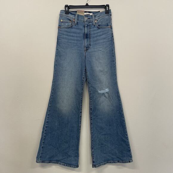 Levi's Super High Rise Ribcage Bell Flare Jeans Women’s 27 x 32 NWT - Picture 1 of 10